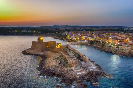 https://www.snupers.com/wp-content/uploads/2025/03/isola-capo-rizzuto-home.jpg