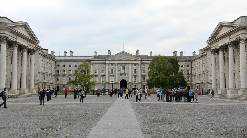 Parliament Square, Trinity College Dublin — Co. Dublin, Irlanda