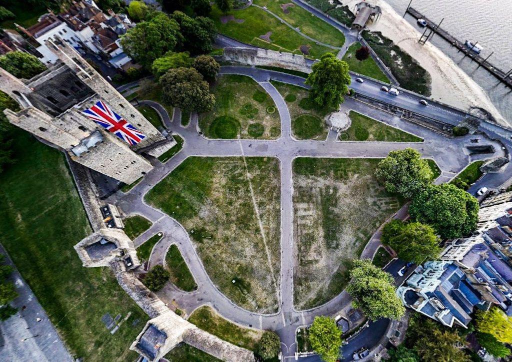 Rochester Castle & Gardens — Rochester, Kent